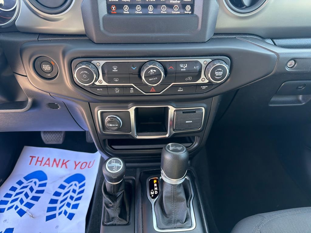 Used 2022 Jeep Wrangler Unlimited Sport AWD/4WD image 18