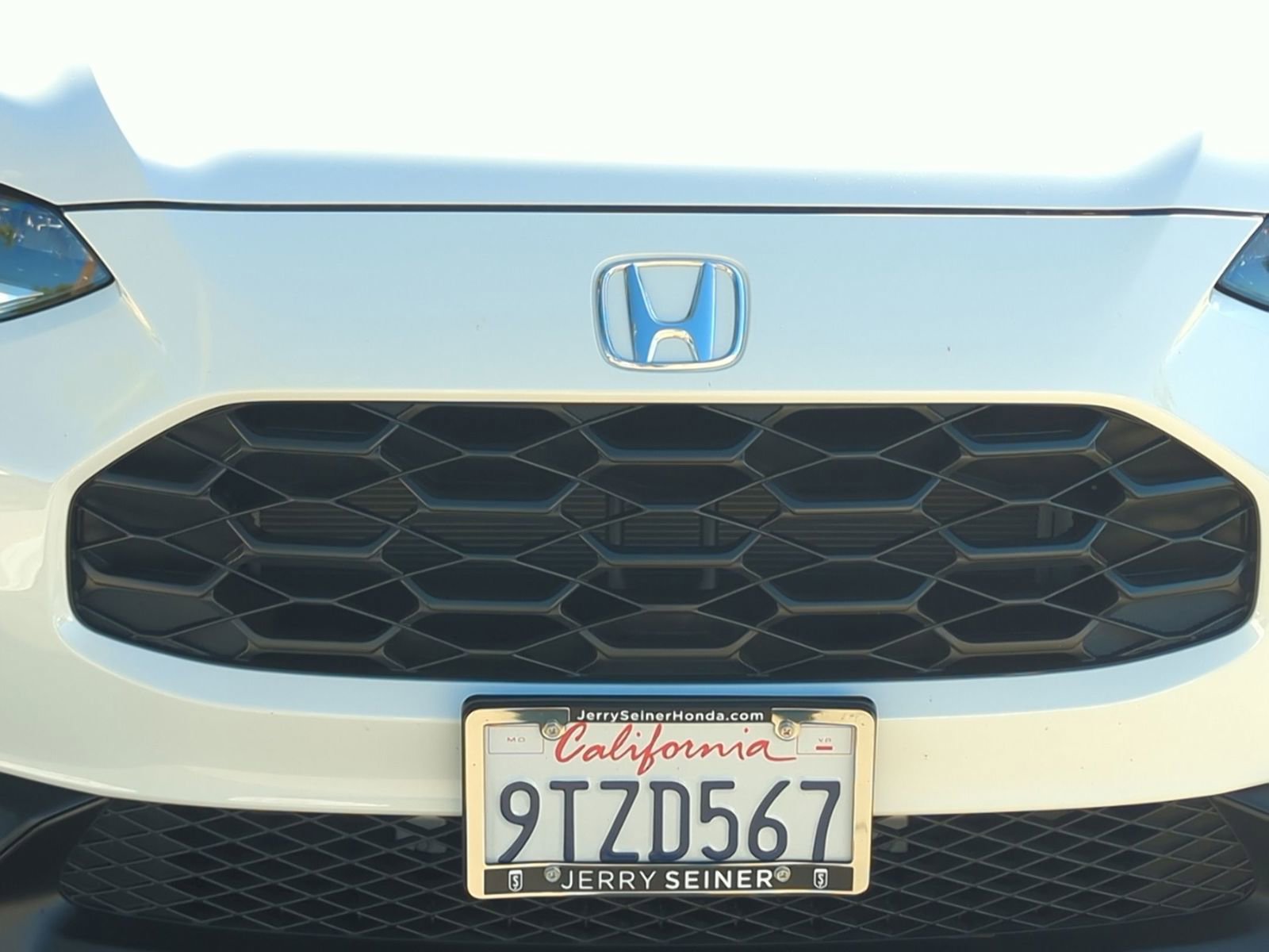 Used 2025 Honda HR-V LX image 9