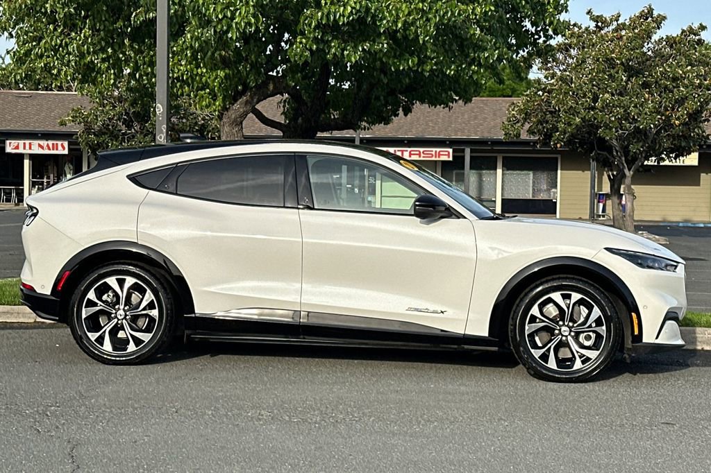 Used 2021 Ford Mustang Mach-E Premium image 7