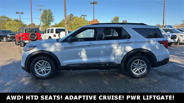 New 2026 Ford Explorer Active image 3