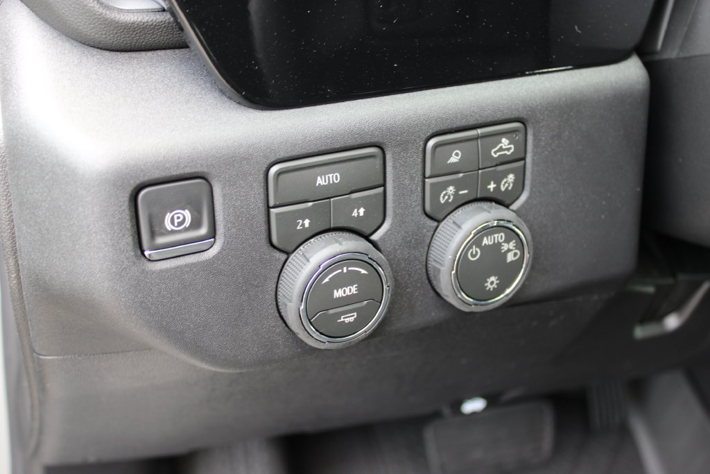 New 2026 Chevrolet Silverado 1500 LT w/ Safety Package AWD/4WD image 16