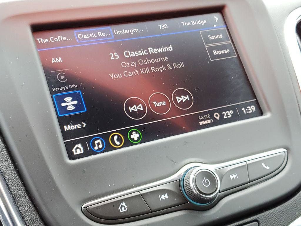 Used 2023 Chevrolet Equinox LT image 15