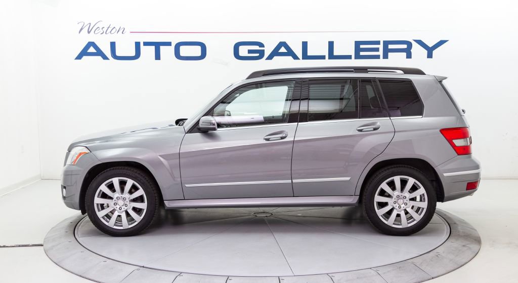 Used 2012 Mercedes-Benz GLK 350 4MATIC image 2