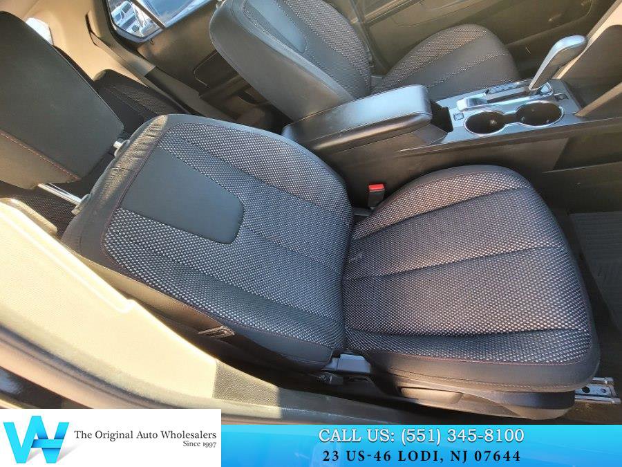 Used 2013 Chevrolet Equinox LT w/ Driver Convenience Package image 17