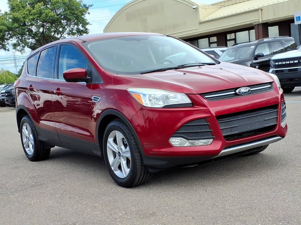 Used 2015 Ford Escape SE FWD image 7