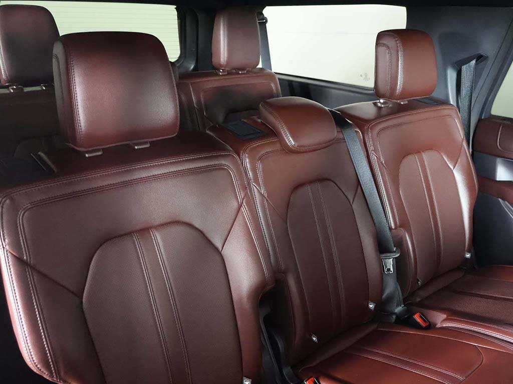 Used 2024 Ford Expedition Max Limited image 38
