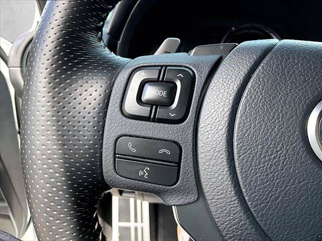 Used 2024 Lexus IS 500 RWD image 20