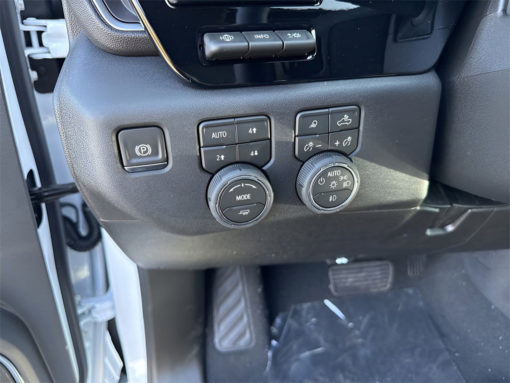 New 2026 Chevrolet Silverado 3500 LTZ w/ LTZ Plus Package image 23