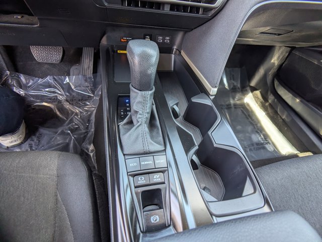 Used 2025 Toyota Camry LE FWD image 12