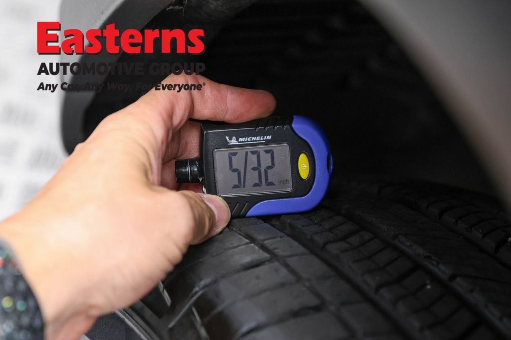 Used 2023 Jeep Grand Cherokee 4WD 4xe image 32