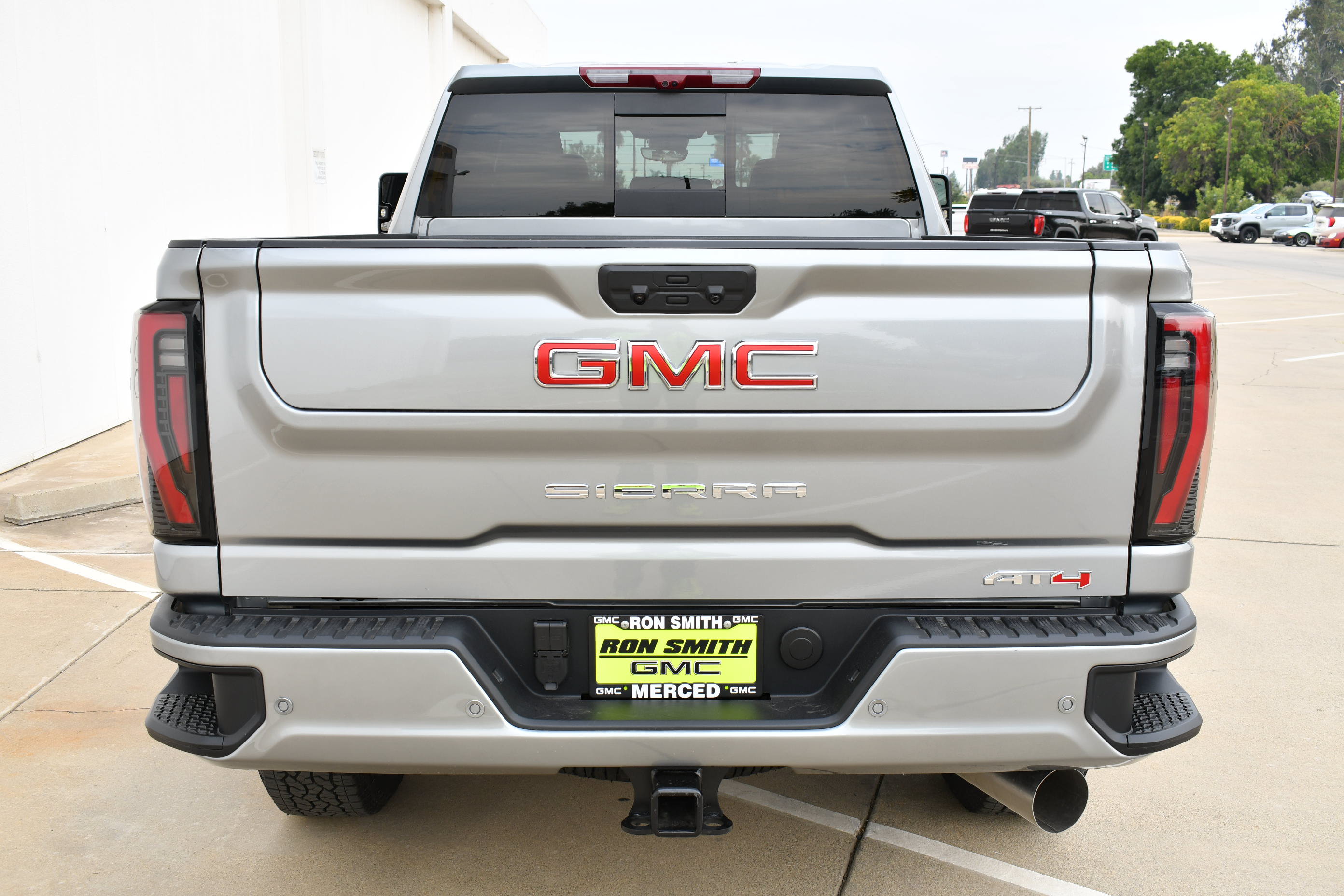 New 2026 GMC Sierra 2500 AT4 w/ AT4 Premium Plus Package AWD/4WD image 28