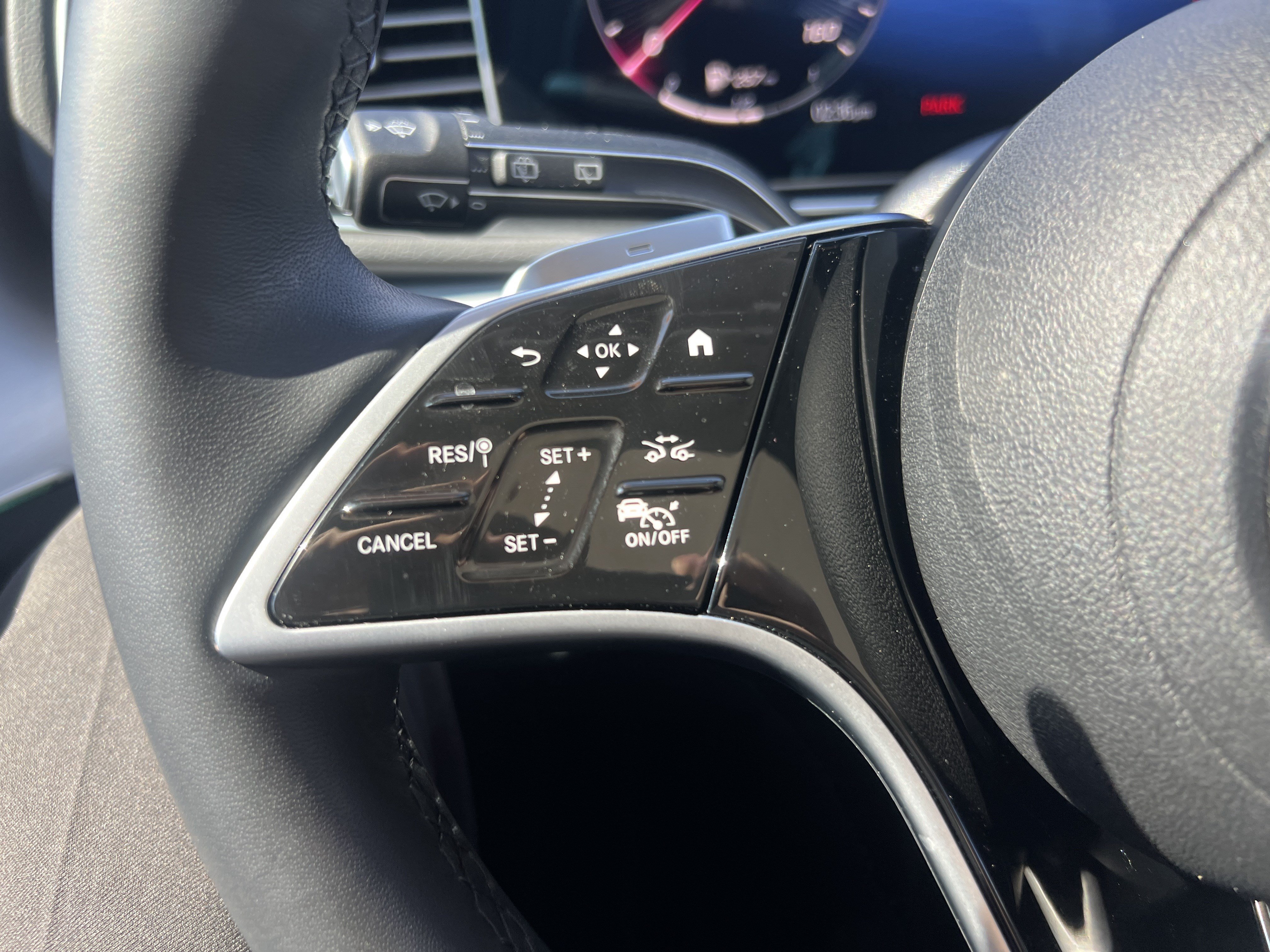 Certified 2026 Mercedes-Benz GLE 350 4MATIC image 18