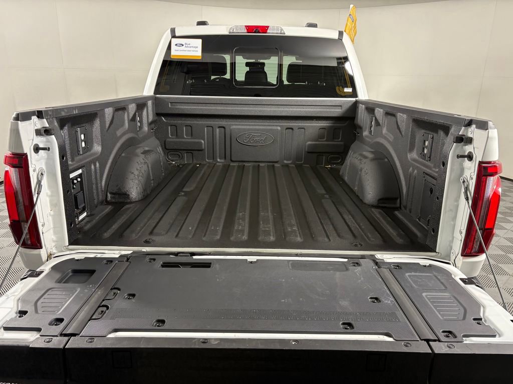 Certified 2025 Ford F150 Platinum w/ Equipment Group 702A High AWD/4WD image 32