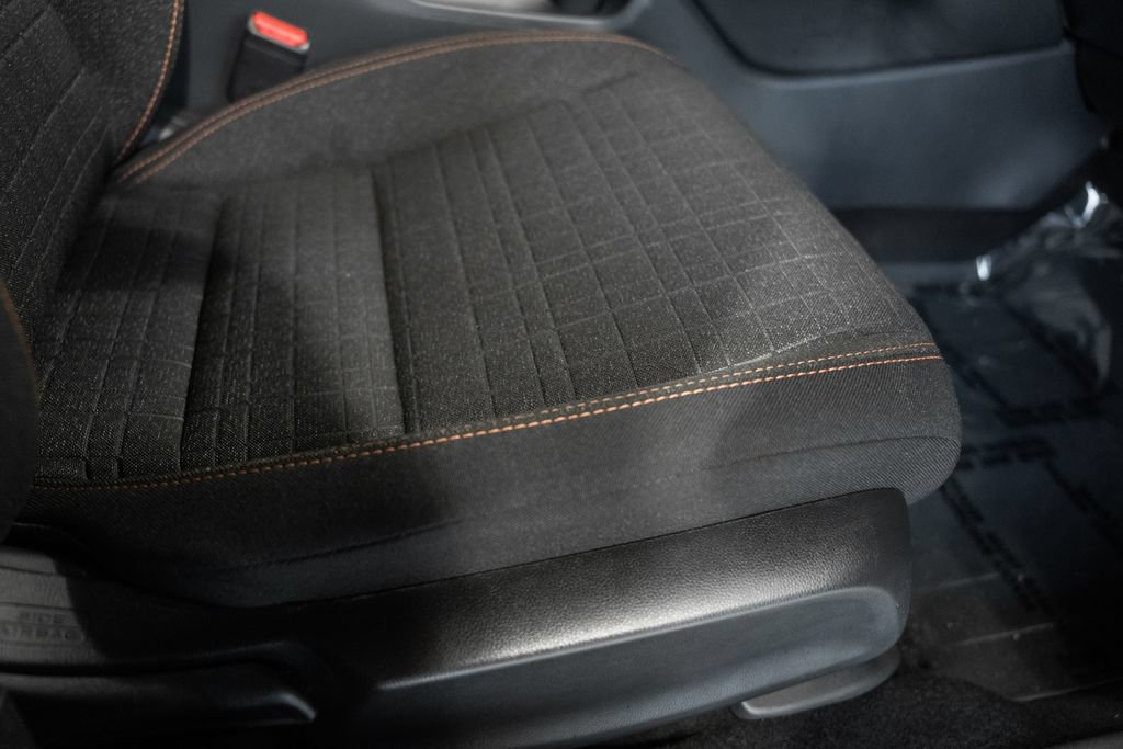 Used 2025 Honda HR-V Sport image 37