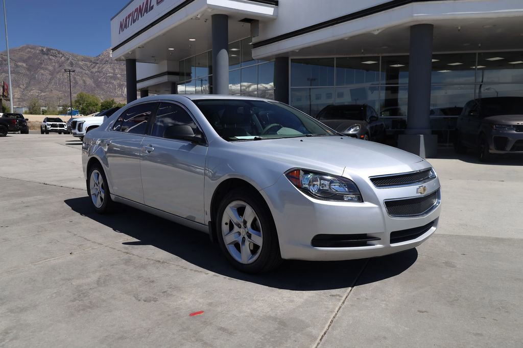 Used 2010 Chevrolet Malibu LS FWD image 8