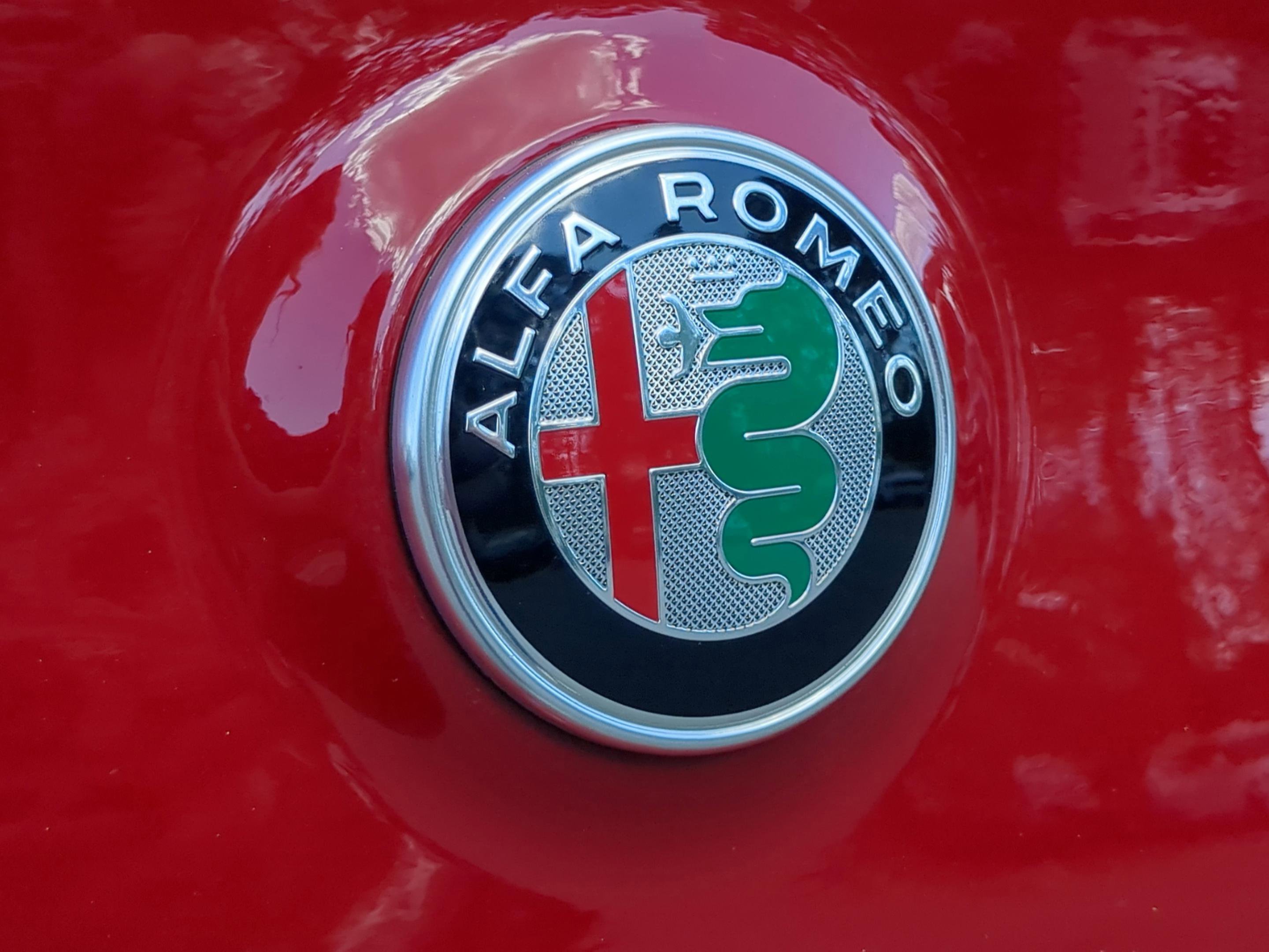 Used 2023 Alfa Romeo Stelvio Ti w/ Active Assist Plus Package image 43