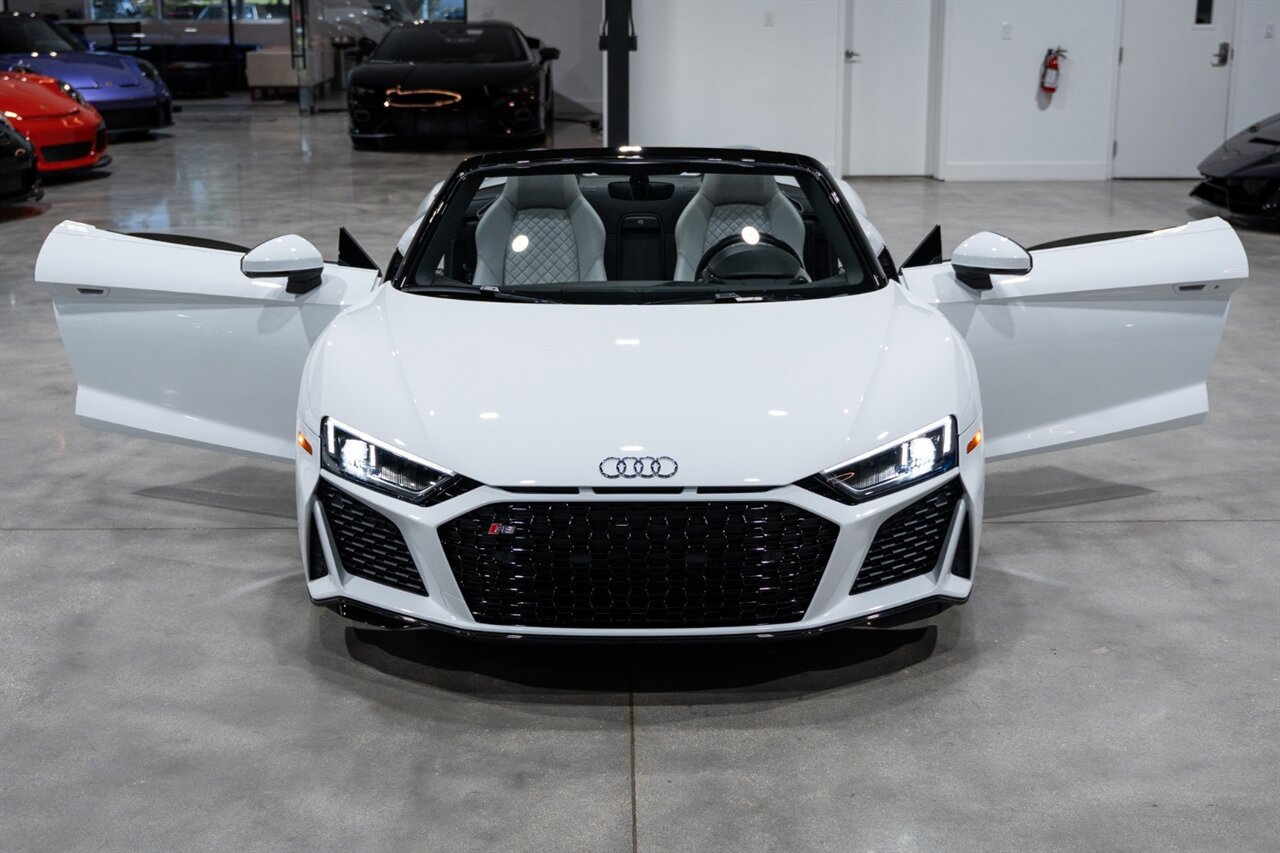 Used 2021 Audi R8 V10 RWD image 36