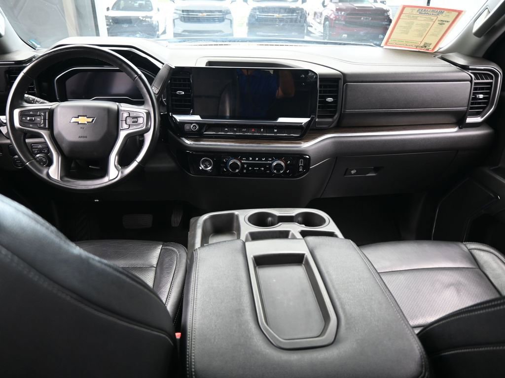 Used 2023 Chevrolet Silverado 1500 LT image 35