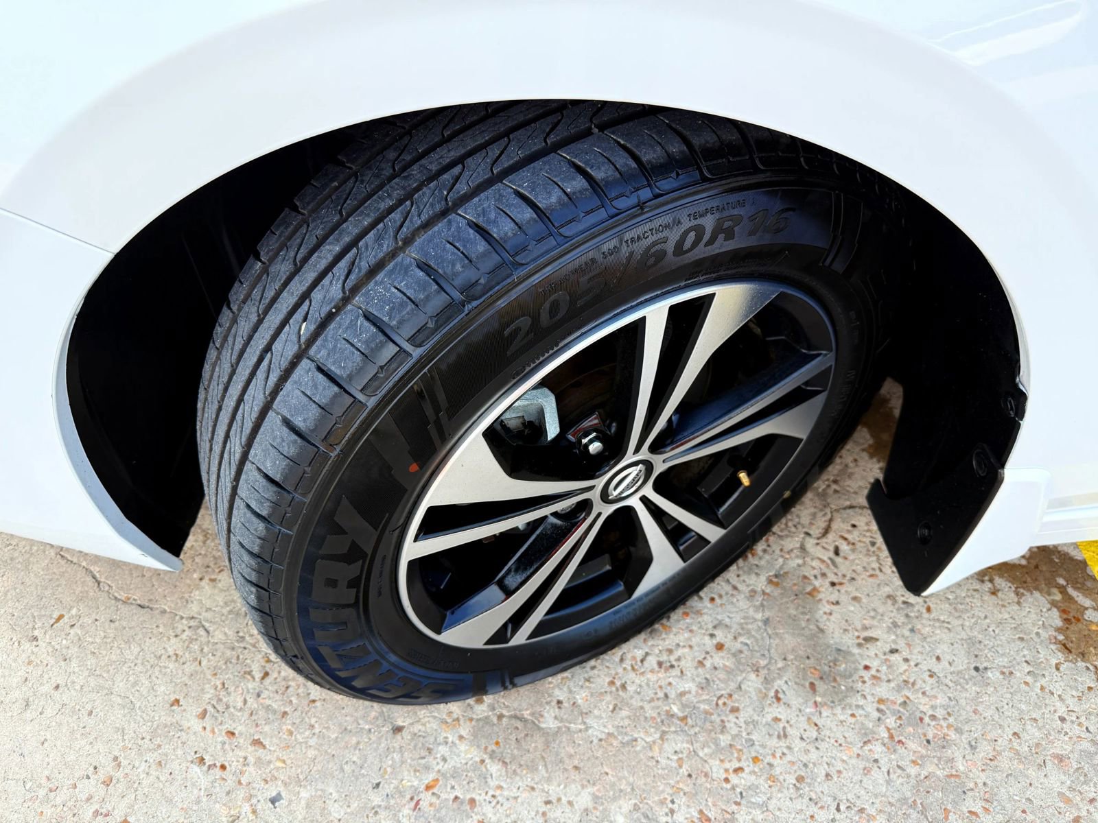 Used 2022 Nissan Sentra SV image 47