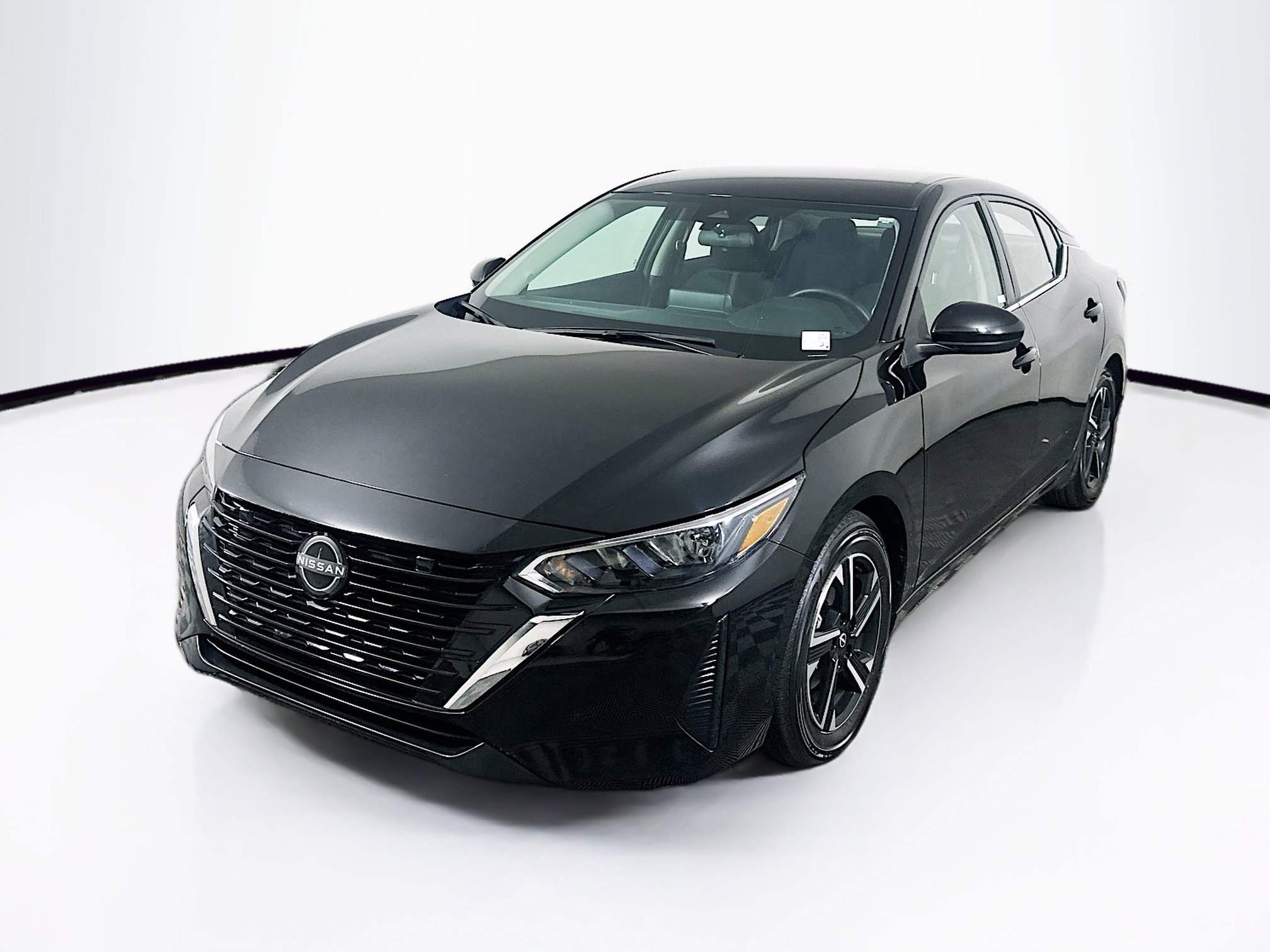 Used 2024 Nissan Sentra SV image 3