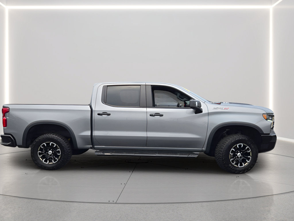 Certified 2023 Chevrolet Silverado 1500 ZR2 w/ Technology Package AWD/4WD image 5
