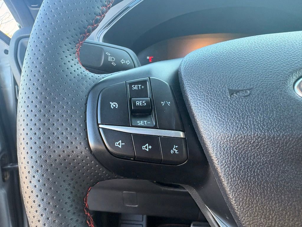 Used 2023 Ford Escape ST-Line AWD/4WD image 24