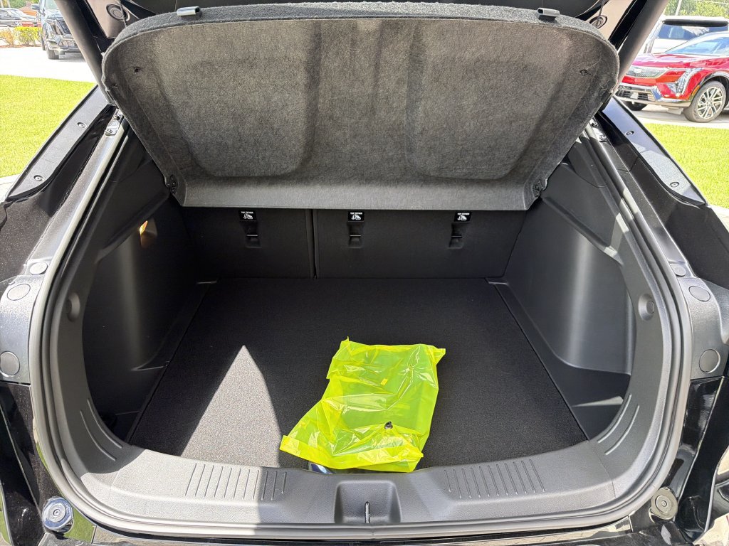 New 2026 Buick Envista Sport Touring w/ Convenience I Package FWD image 14