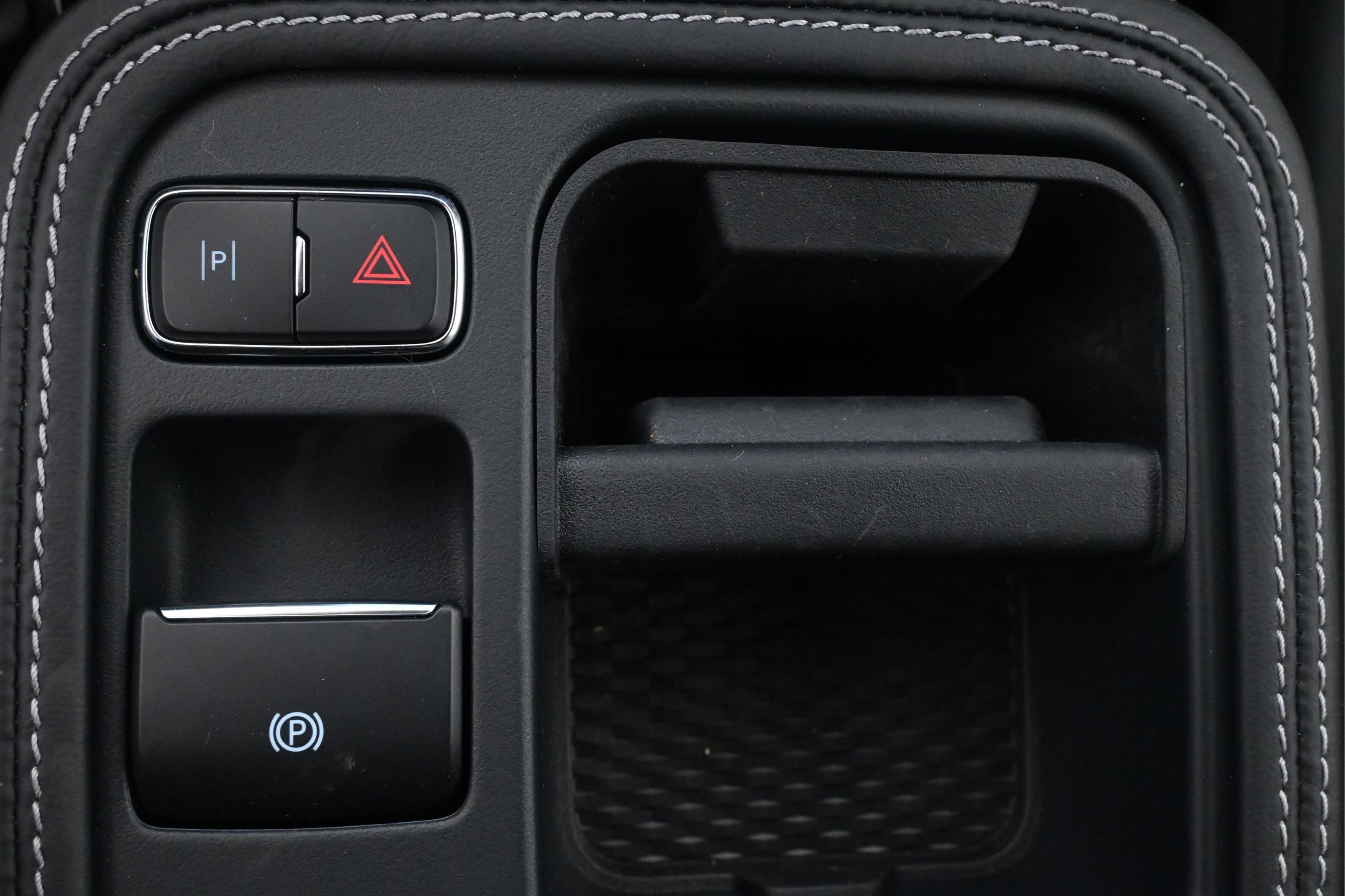 Used 2025 Ford Mustang Mach-E Premium AWD/4WD image 25