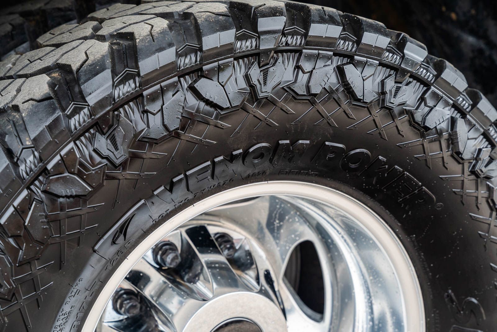 Used 2021 GMC Sierra 3500 Denali w/ Denali Ultimate Package image 19