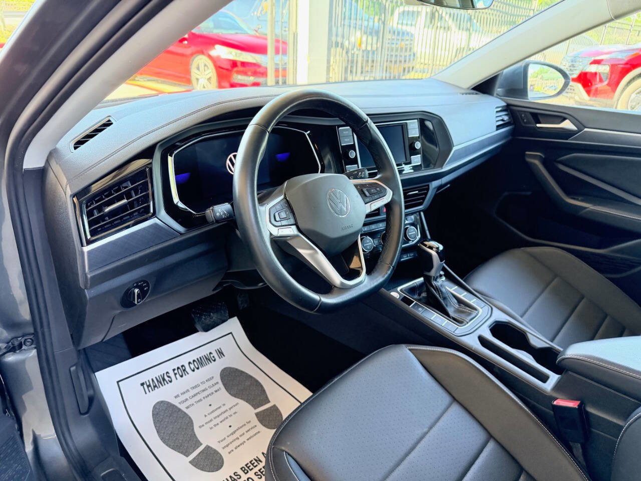 Used 2024 Volkswagen Jetta SE image 7