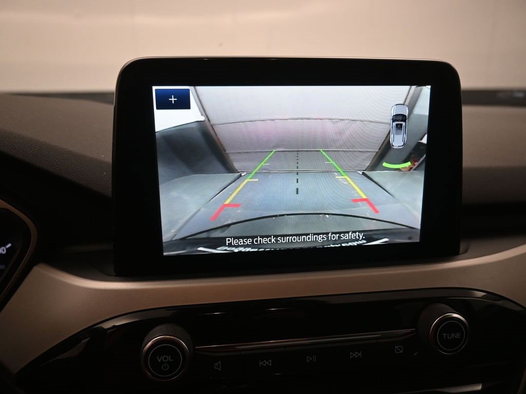 Used 2021 Ford Escape SEL image 3