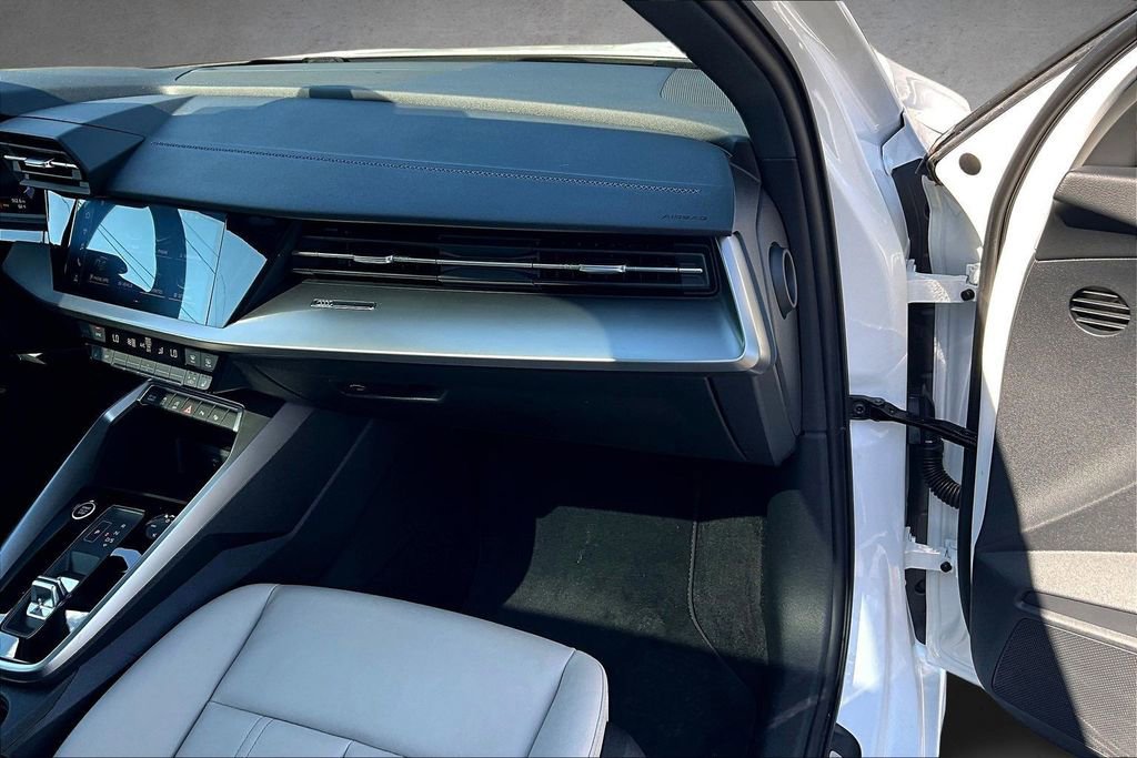 Used 2022 Audi A3 2.0T Premium image 25