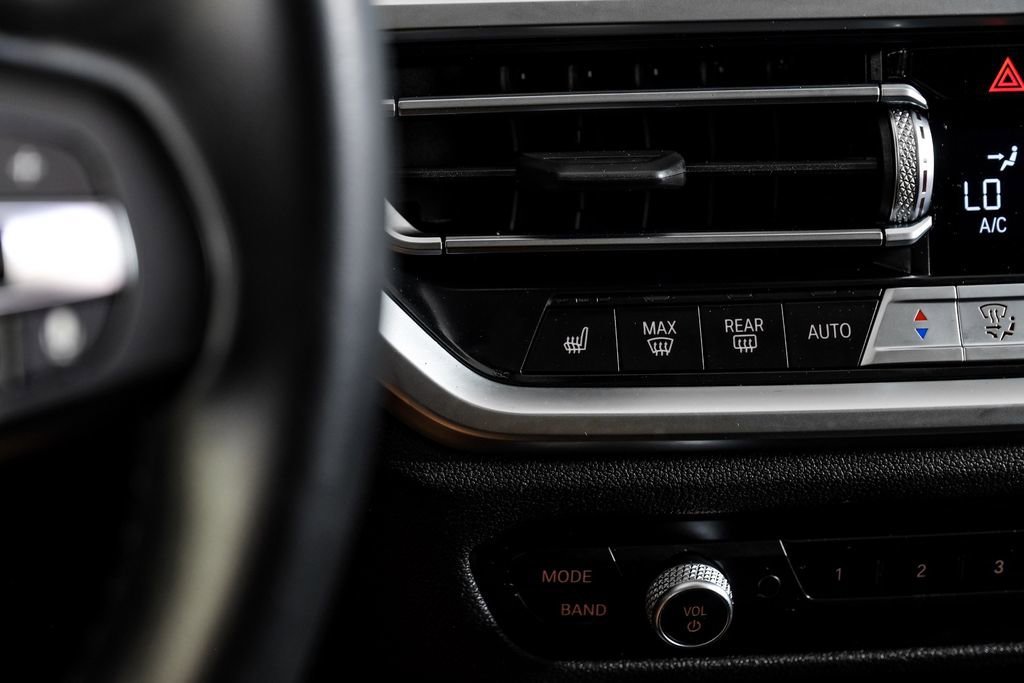 Used 2022 BMW 330e xDrive w/ Driving Assistance Package image 23