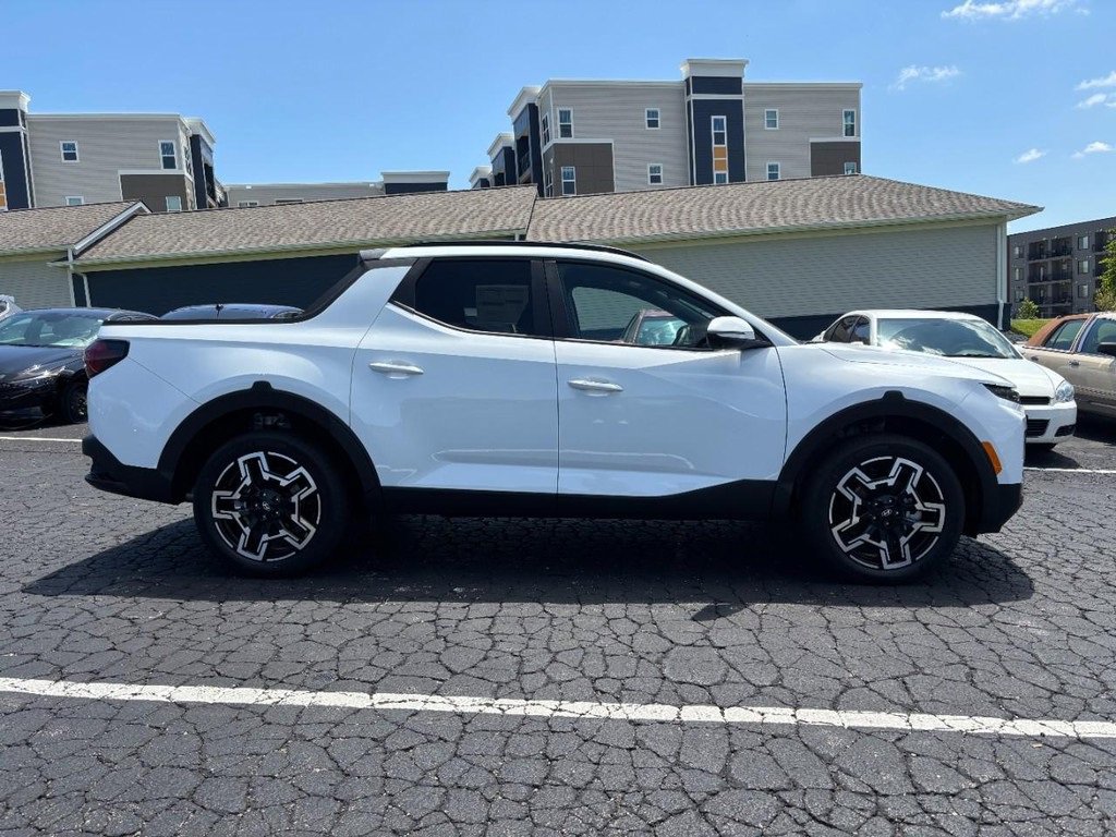 New 2025 Hyundai Santa Cruz Limited image 2