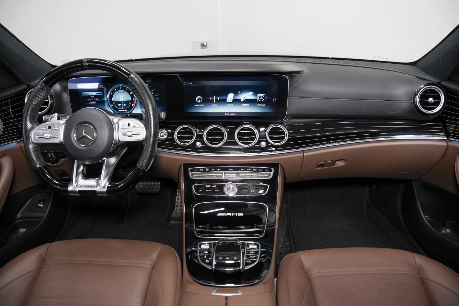 Used 2020 Mercedes-Benz E 63 AMG S image 39