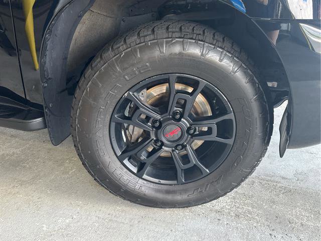 Used 2022 Toyota Sequoia SR5 image 43