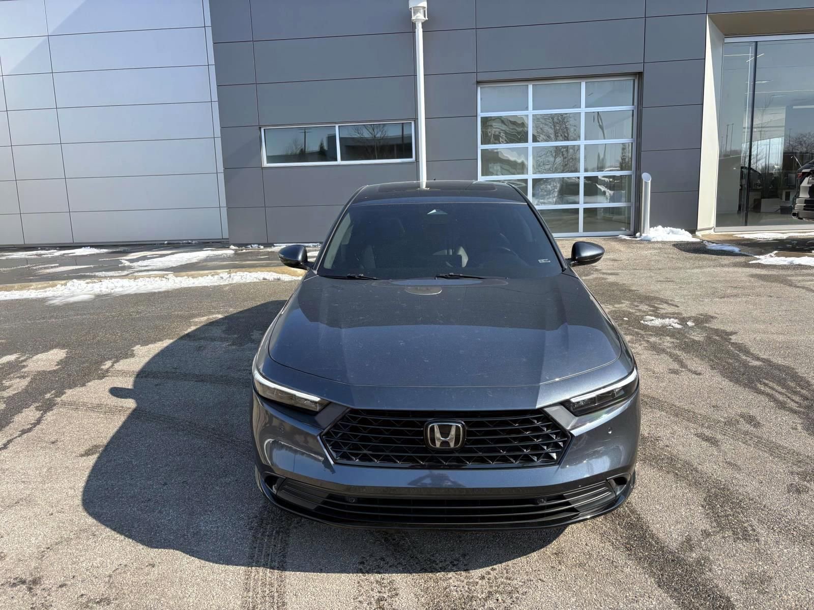 Used 2023 Honda Accord EX-L image 2