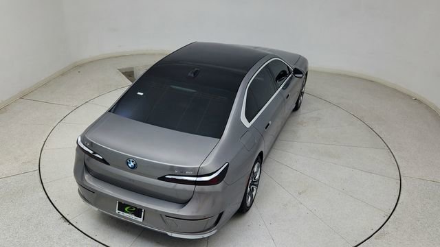 Used 2023 BMW i7 xDrive60 image 82