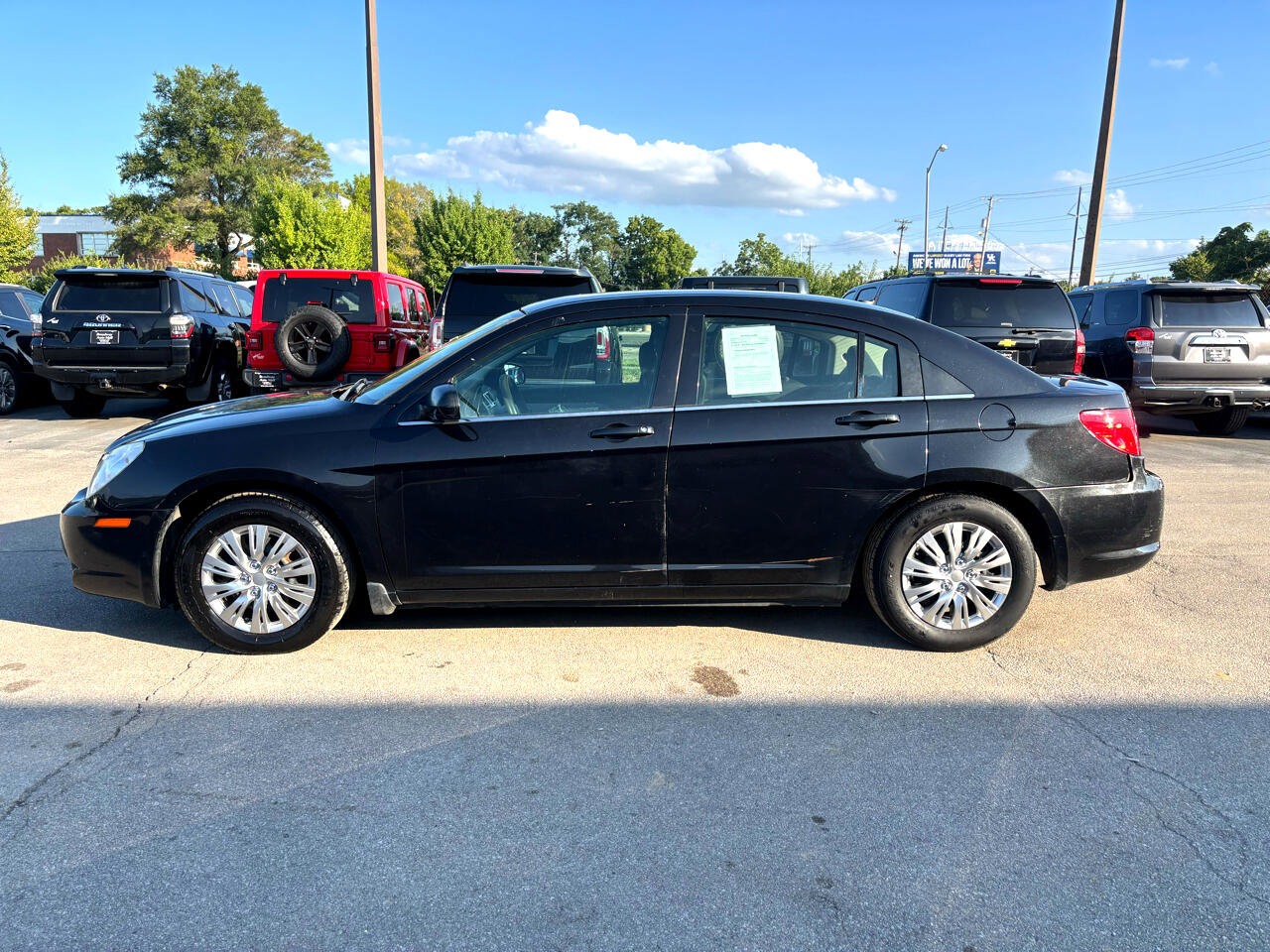 Used 2010 Chrysler Sebring Touring image 6