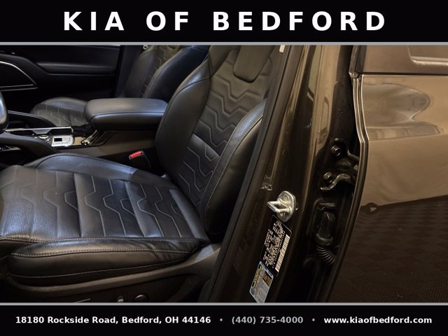 Used 2022 Kia Telluride SX w/ SX Prestige Package AWD/4WD image 14
