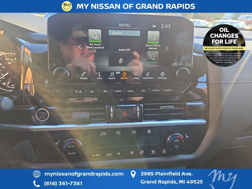 Used 2023 Nissan Pathfinder SL image 43