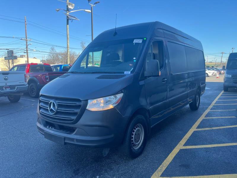 Used 2019 Mercedes-Benz Sprinter 170 image 3