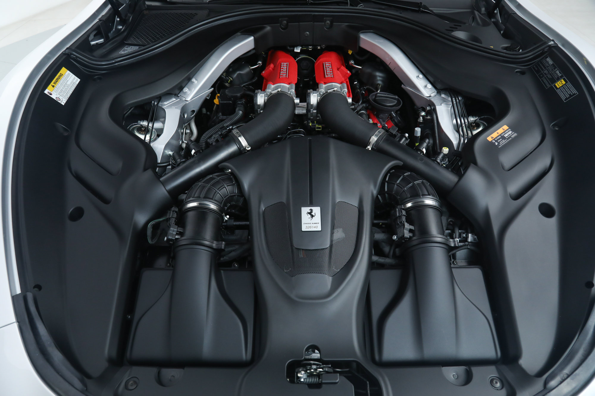 Certified 2026 Ferrari Roma Spider RWD image 35