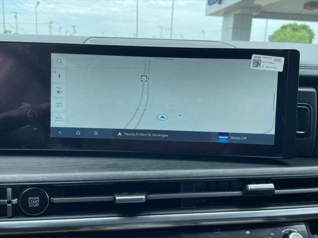 Used 2025 Hyundai Santa Fe Limited image 22