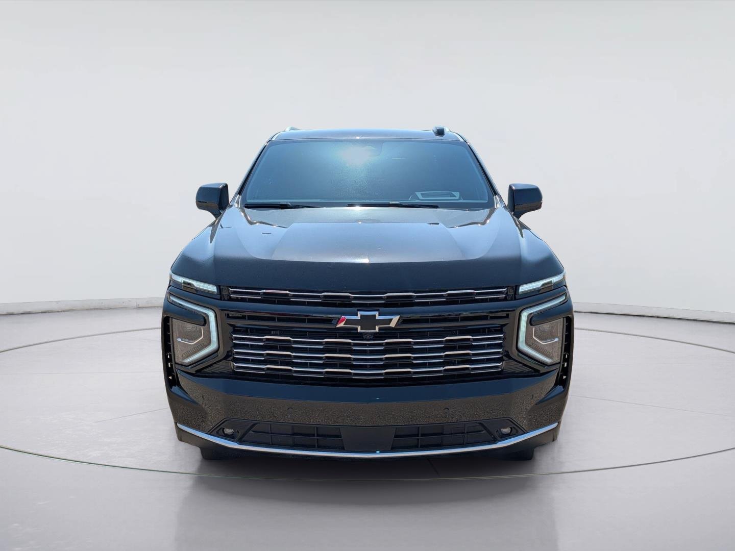 New 2026 Chevrolet Tahoe High Country RWD image 2