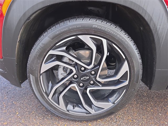 Used 2025 Chevrolet TrailBlazer RS w/ Convenience Package image 9