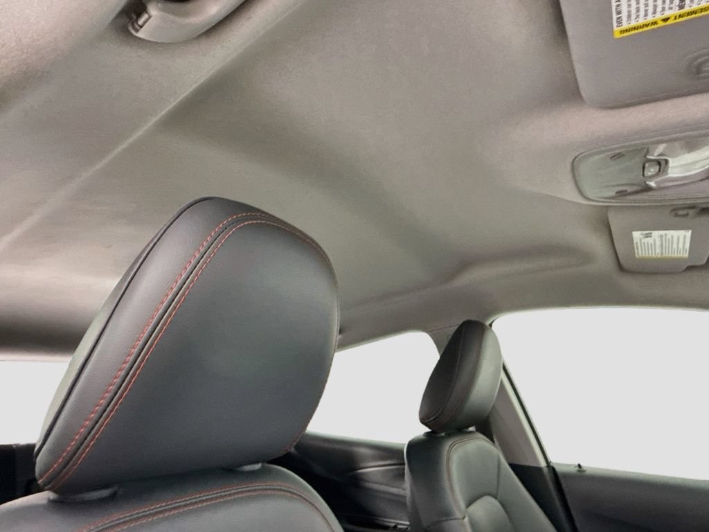 Used 2019 Chevrolet Bolt Premier w/ Infotainment Package FWD image 16