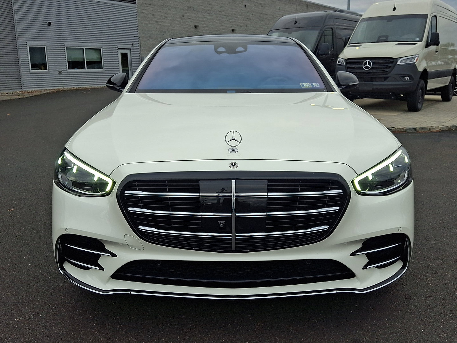 Certified 2022 Mercedes-Benz S 580 4MATIC Sedan image 2