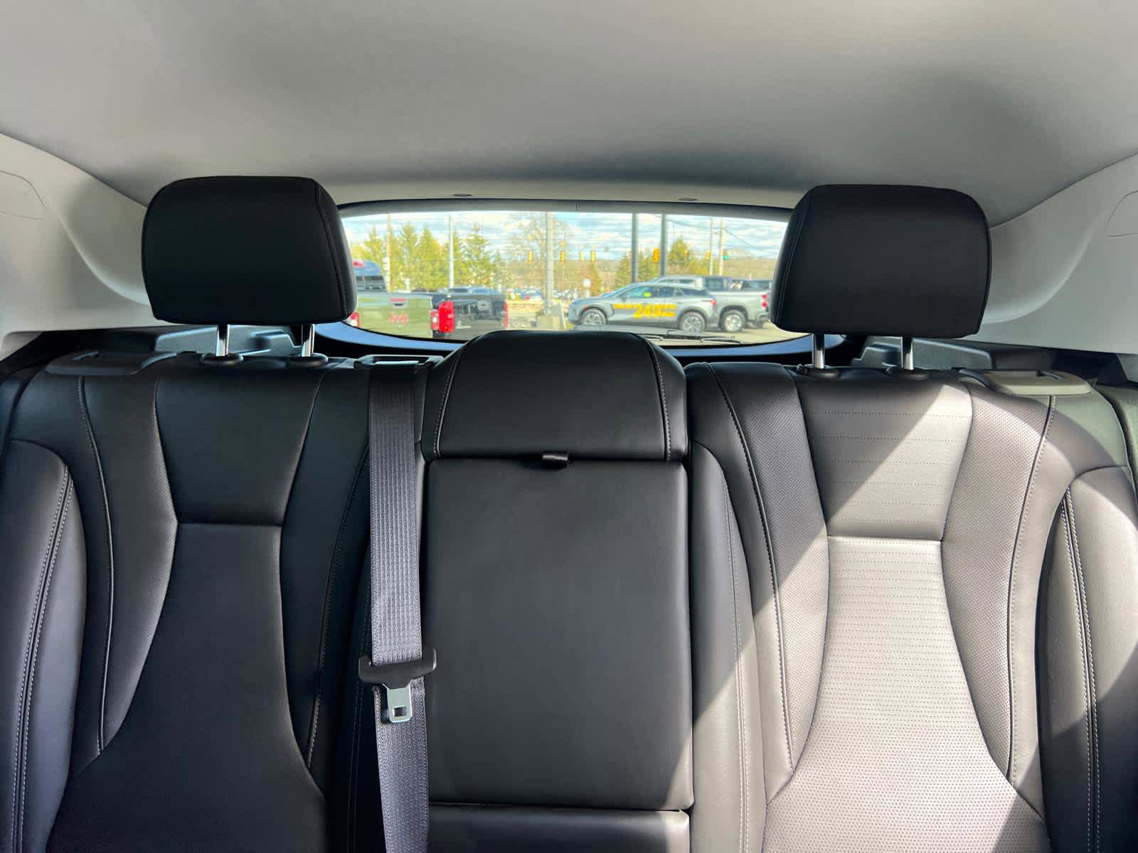 Certified 2025 Buick Envision Preferred image 28