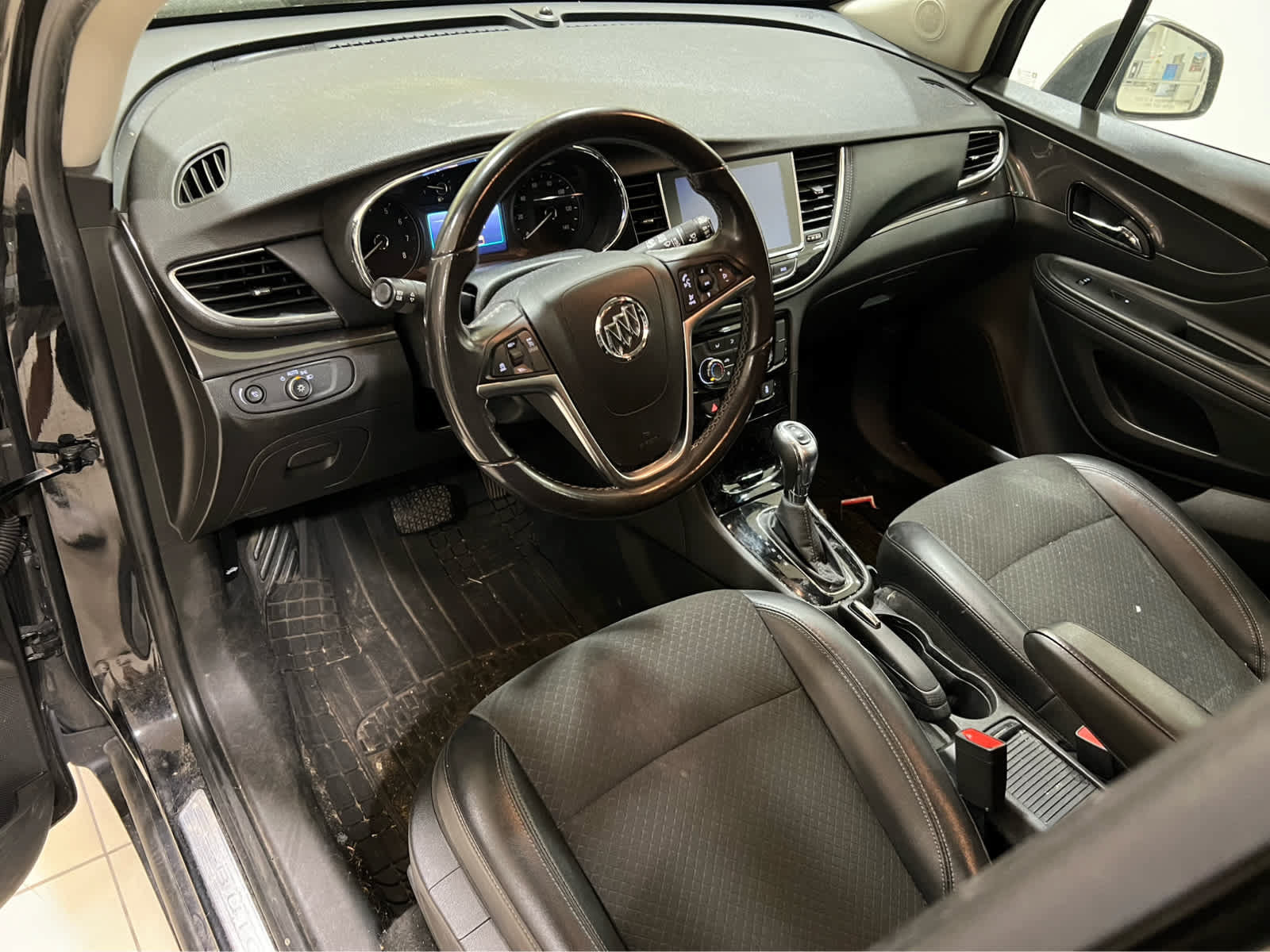 Used 2019 Buick Encore Preferred w/ Safety Package AWD/4WD image 11